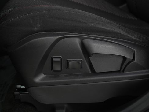 Used 2016 Chevrolet Equinox LS image 26