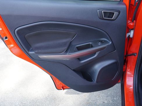 Used 2020 Ford EcoSport SE FWD image 29