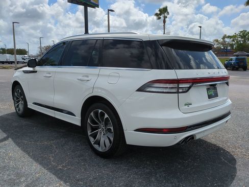 Used 2023 Lincoln Aviator Grand Touring AWD/4WD image 9