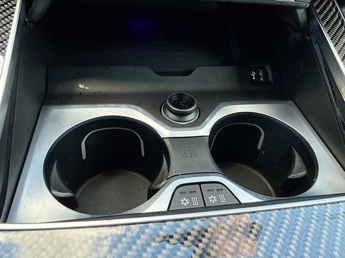 Used 2023 BMW X7 M60i w/ Executive Package image 32