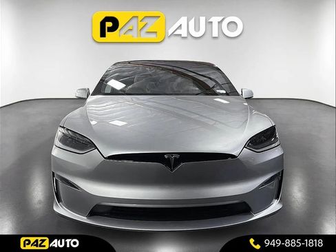 Used 2025 Tesla Model X image 8