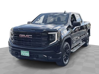 New 2026 GMC Sierra 1500 Elevation w/ LPO, Elevation Black Package