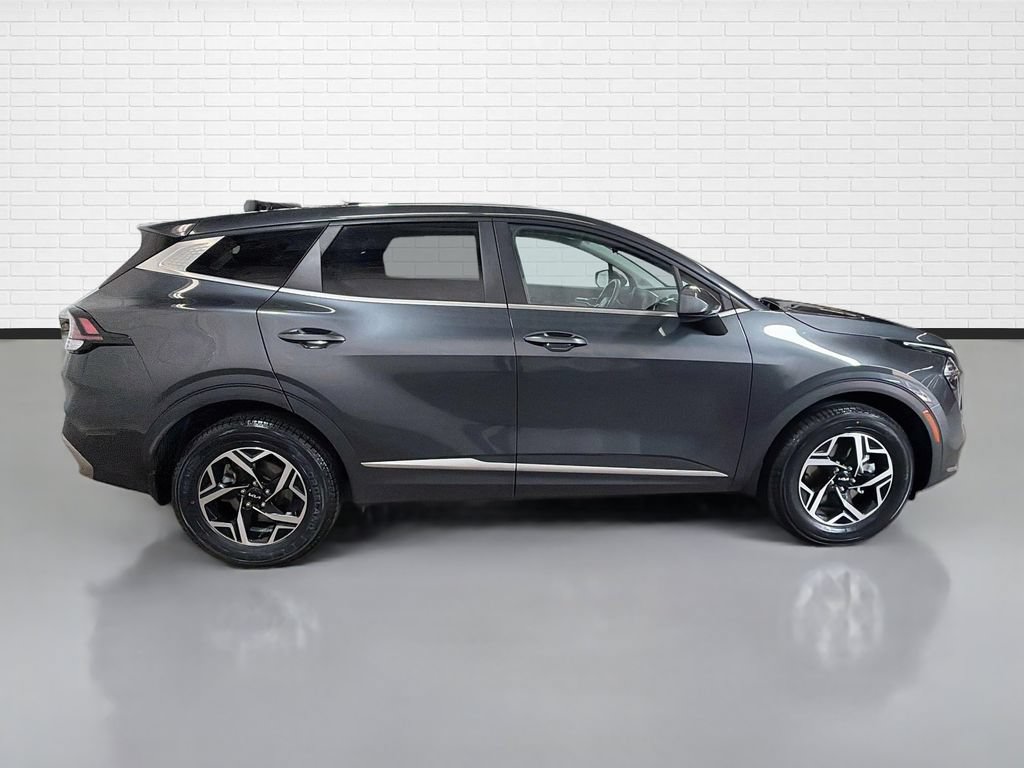 Used 2023 Kia Sportage LX AWD/4WD image 10