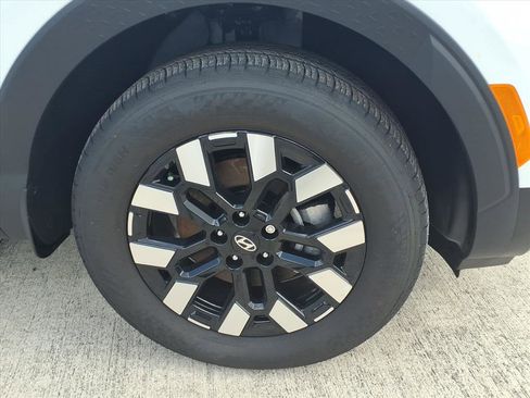 New 2025 Hyundai Santa Cruz SEL image 10