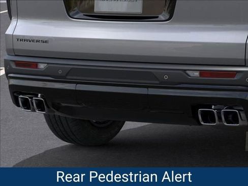 New 2026 Chevrolet Traverse LT image 16
