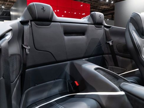 Used 2025 Ferrari Roma Spider image 38