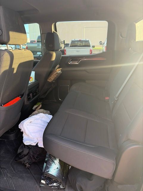 Used 2025 Chevrolet Silverado 1500 RST w/ Convenience Package II AWD/4WD image 4