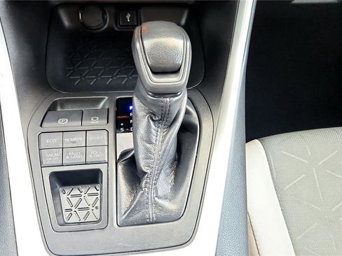 Certified 2021 Toyota RAV4 XLE image 36