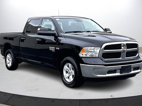 Used 2023 RAM 1500 Classic SLT w/ Trailer & Traction Group image 2