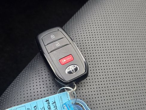 Certified 2026 Toyota Prius AWD image 42