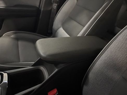 Used 2023 Chevrolet TrailBlazer LT w/ Convenience Package FWD image 20