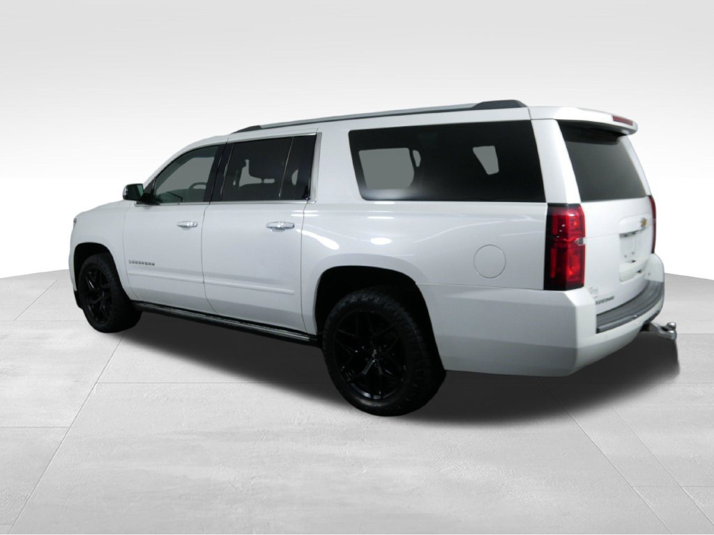Used 2020 Chevrolet Suburban Premier w/ Premier Plus Edition AWD/4WD image 8