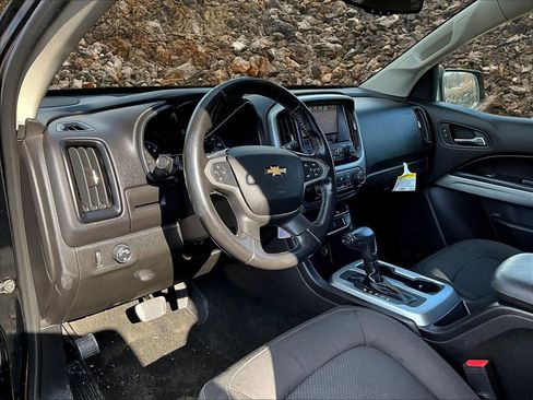 Used 2016 Chevrolet Colorado LT image 11