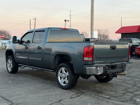 Used 2011 GMC Sierra 2500 SLE w/ SLE Preferred Package image 7