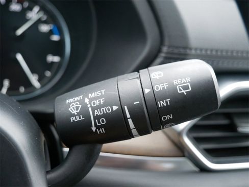 Used 2019 MAZDA CX-5 Signature image 25