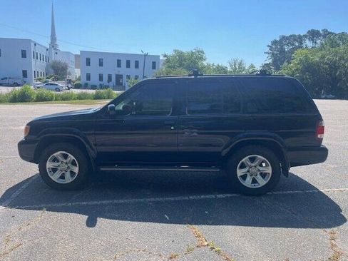 Used 2002 Nissan Pathfinder LE AWD/4WD image 6
