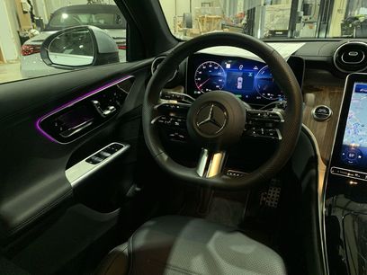 New 2025 Mercedes-Benz GLC 350e 4MATIC