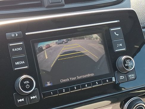 Used 2017 Honda CR-V LX image 17