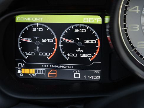 Used 2015 Ferrari California T image 46