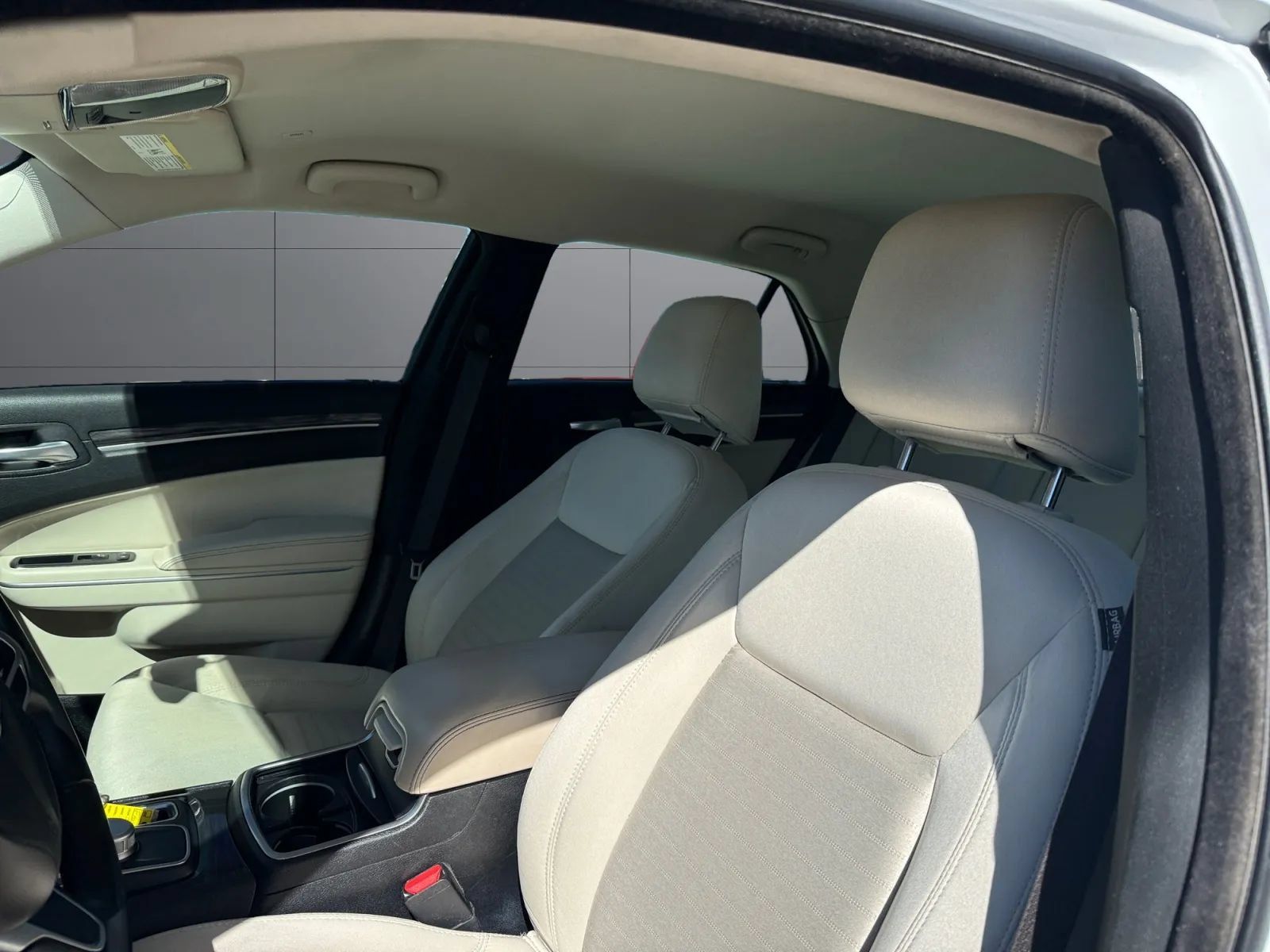 Used 2019 Chrysler 300 Touring AWD/4WD image 16