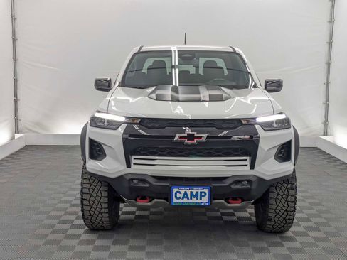 Used 2023 Chevrolet Colorado ZR2 w/ ZR2 Convenience Package III image 9