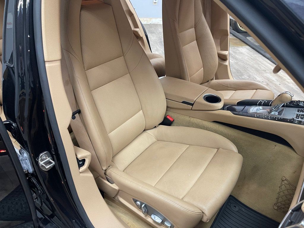 Used 2014 Porsche Panamera image 22