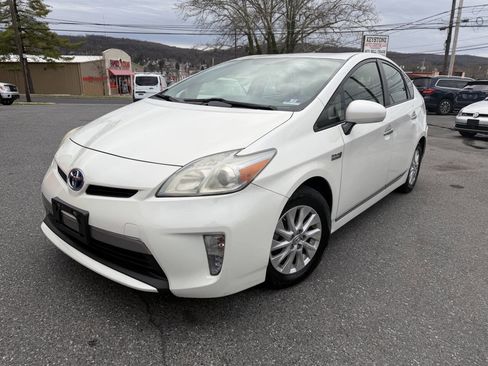 Used 2013 Toyota Prius Prime Plug-In Hybrid image 2