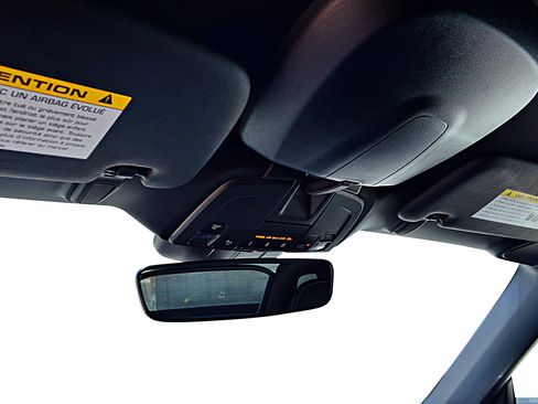 Used 2024 Porsche 718 Boxster image 40