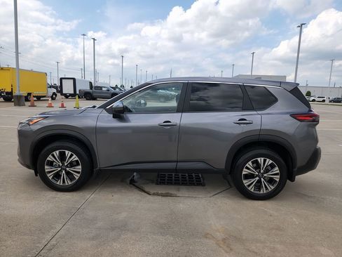 Certified 2023 Nissan Rogue SV image 14