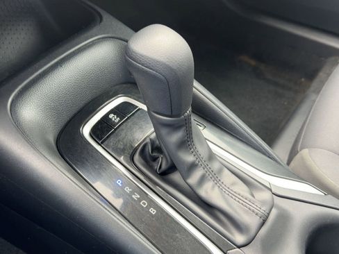 Used 2023 Toyota Corolla LE image 15