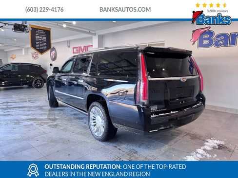 Used 2017 Cadillac Escalade ESV Platinum image 6