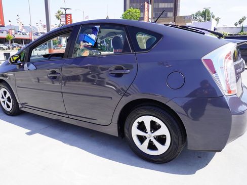 Used 2013 Toyota Prius Three FWD image 5
