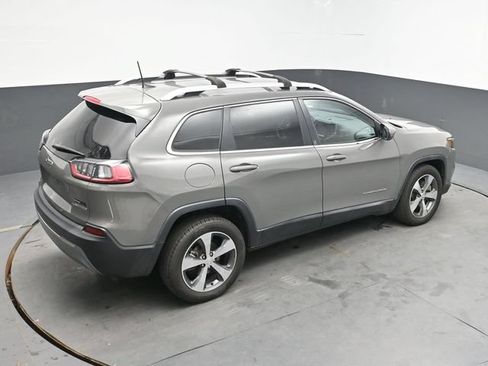 Used 2020 Jeep Cherokee Limited FWD image 39