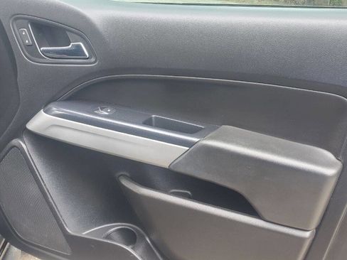 Used 2020 Chevrolet Colorado LT w/ Redline Special Edition image 25