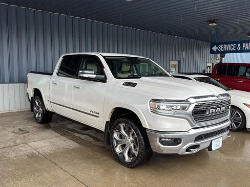 Used 2021 RAM 1500 Limited AWD/4WD image 3
