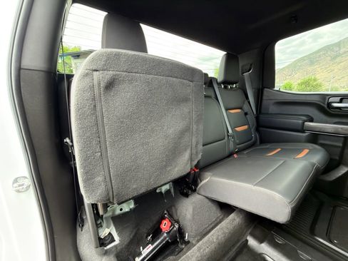 Used 2021 GMC Sierra 1500 AT4 AWD/4WD image 15