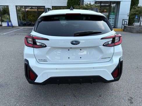 Used 2025 Subaru Crosstrek 2.5i Limited AWD/4WD image 4