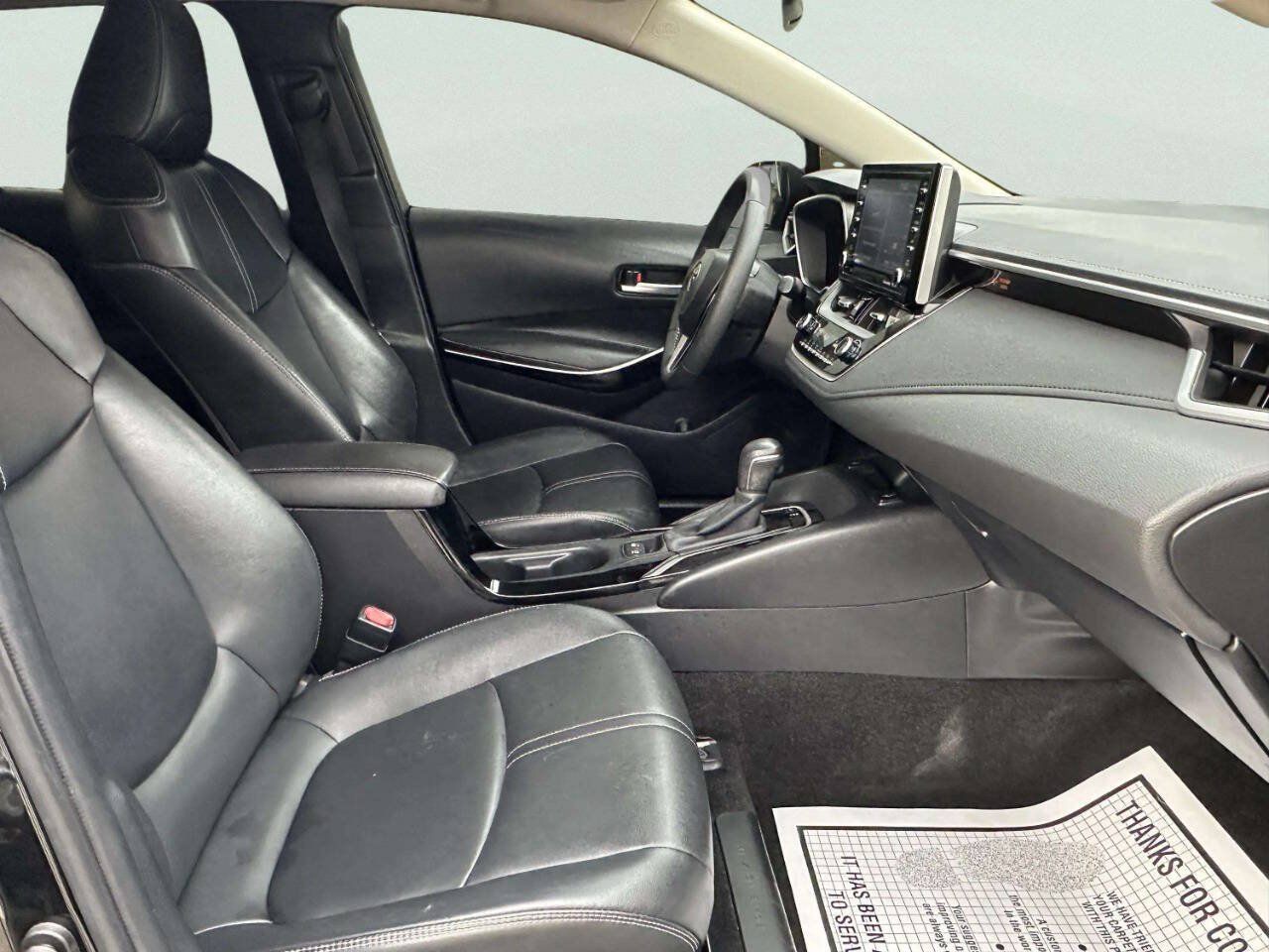 Used 2021 Toyota Corolla XLE FWD image 16