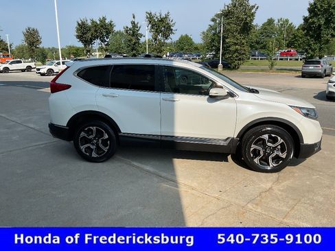 Used 2018 Honda CR-V Touring image 7