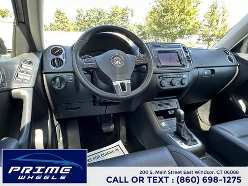 Used 2016 Volkswagen Tiguan SE image 17