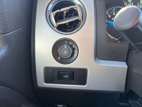 Used 2013 Ford F150 Lariat w/ Luxury Equipment Group image 24