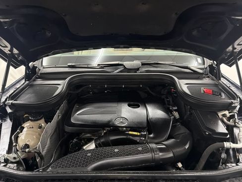 Certified 2020 Mercedes-Benz GLE 350 4MATIC image 33