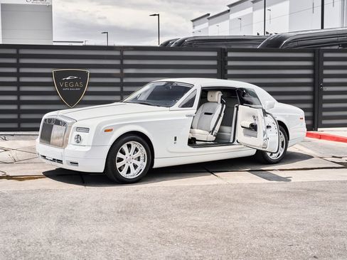 Used 2009 Rolls-Royce Phantom Coupe RWD image 5