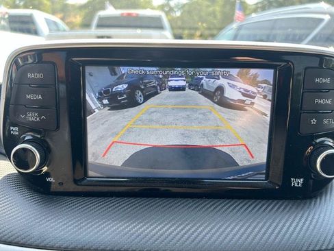 Used 2019 Hyundai Tucson SE AWD/4WD image 16