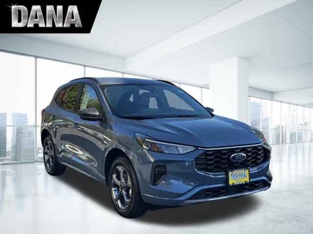 Certified 2024 Ford Escape ST-Line w/ Tech Pack #1 AWD/4WD image 1