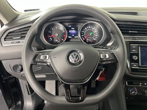 Used 2020 Volkswagen Tiguan S AWD/4WD image 23