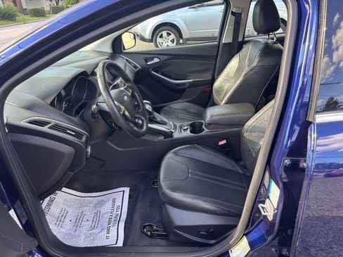 Used 2012 Ford Focus Titanium FWD image 9