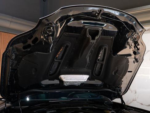 Used 2024 Aston Martin DB12 Coupe RWD image 35