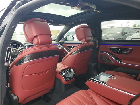 New 2026 Mercedes-Benz S 63 AMG S image 12