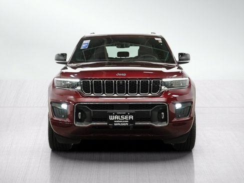 Used 2023 Jeep Grand Cherokee Overland w/ Advanced Protech Group III AWD/4WD image 8